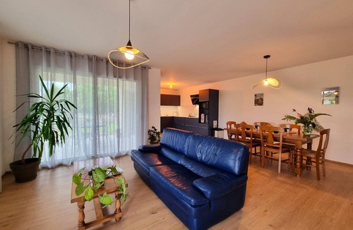 Boisset-les-Montrond Cottage | Charming country lodging, pets welcome - 4 guests