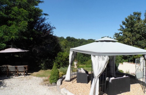 Bars Cottage | Charming cosy cottage with use of hot tub!