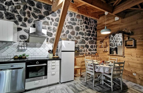 Solignac-sur-Loire Cottage | Charming Cottage Near Beaume Waterfall & Puy-en-Velay with Private Parking and Two Terraces