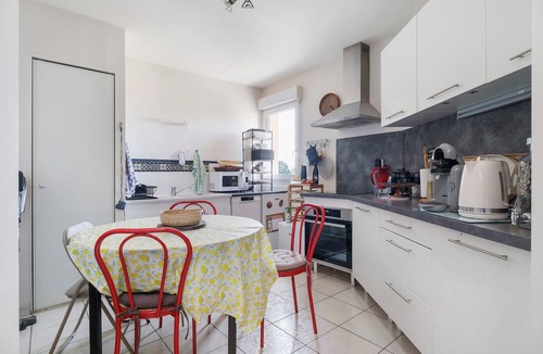 Pleurtuit House | Charming Duplex for Rent in City Center, 5 km from the Coast