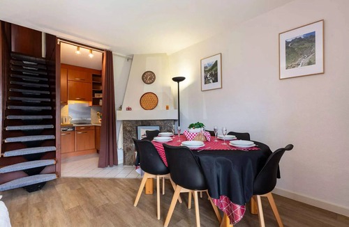 Pla d'Adet Apartment | Charming Duplex Facing the Slopes—Sleeps 6—Armazan Residence—Pla d'Adet
