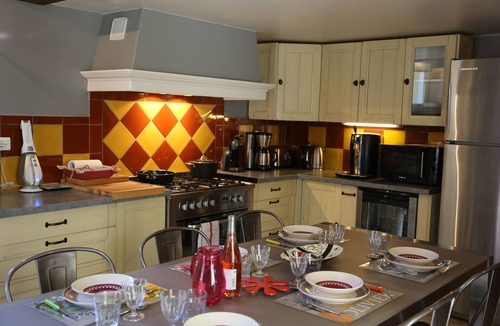 Saint-Saturnin-les-Apt Villa | Charming stone house with 3 bedrooms, 3 bathrooms and a private pool.