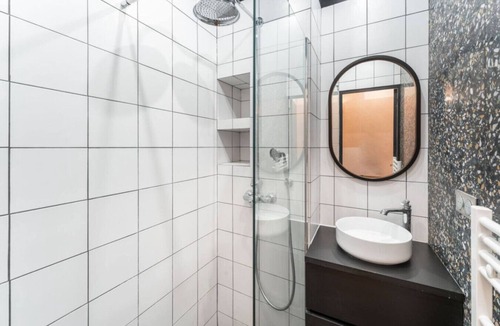 Quartier du Faubourg-Montmartre Apartment | Charming home in heart of PARIS!Opera/Eurostar 4pers