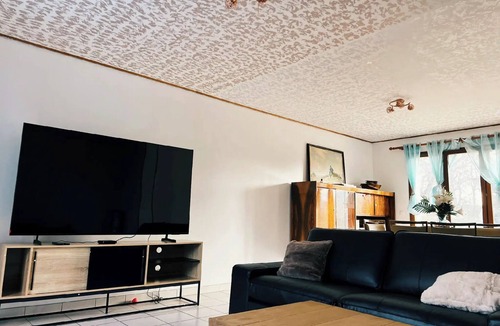 Bondoufle House | Charming house 40 min from Paris