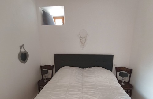 Saint-Cirgues House | Charming house between river and woods