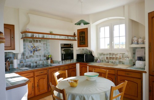 Valreas House | Charming house in Provence for 4 people, 4-star tourist accommodation.