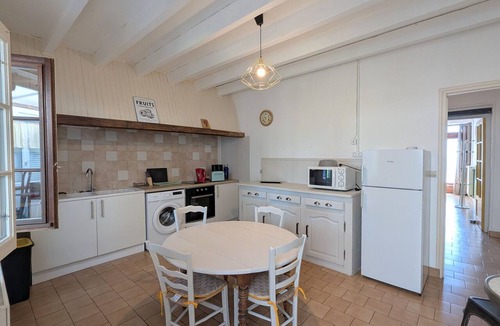 Saint-Marcel Cottage | Charming house with enclosed garden - 5 guests