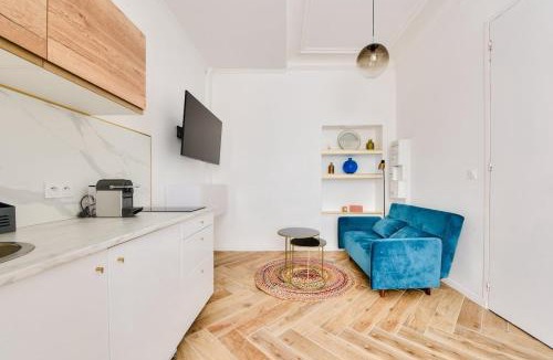 L'Europe Apartment | Charming & modern 1BR - Paris 8