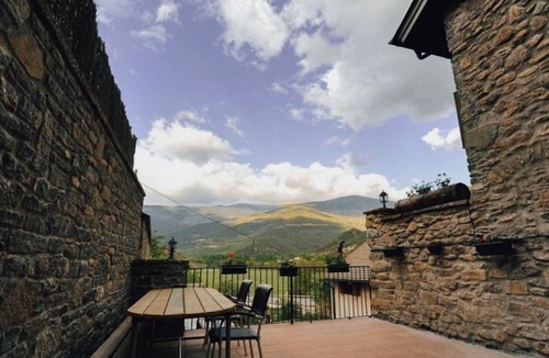 Montardit de Baix Villa | Charming mountain house, pets welcome