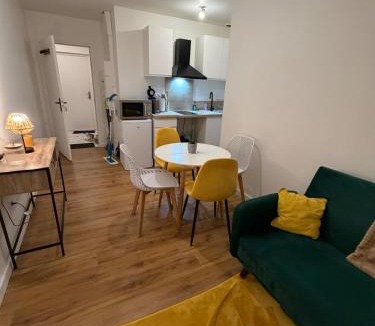 Mazamet Apartment | Charming, quiet 2-bedroom apartment