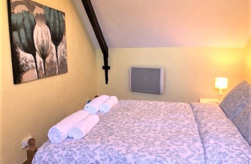 Chateauneuf-du-Faou Cottage | Charming Rural Cottage just 100m from the Nantes - Brest Canal