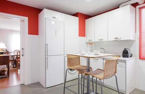 Pacifico Apartment | Charming Retiro - Next to Atocha Station and Retiro Park