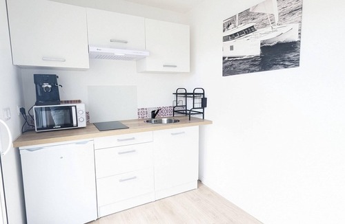 Saint-Nazaire Apartment | Charming studio of 23 m² in Saint-Nazaire