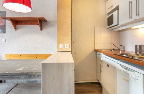Val Claret Apartment | Charming Studio - Sleeps 4 - Right at the Foot of the Slopes