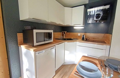 Saint-Lary-Soulan Apartment | Charming T3 Apt, Sleeps 6, Parking, South-Facing Balcony, Saint-Lary-Soulan