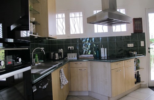 Cavaliere Villa | Charming villa, pool and garden, facing south, quiet, city center, while walking