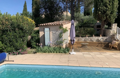 Flayosc Villa | Charming villa with beautiful garden and lovely view 300 m from the village.