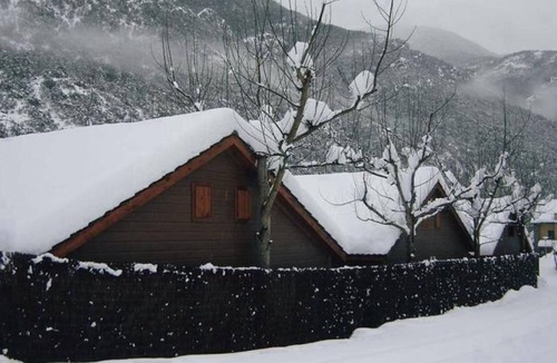 Montardit de Baix House | Charming wooden bungalows in the Pyrenees, pets allowed