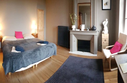 Saint-Christoly-Medoc Other | Château La Tour Blanche, surrounded by vineyards and 25 minutes from the beaches