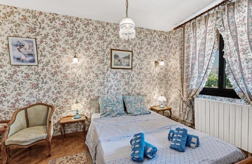 Villars-les-Dombes Bed & Breakfast | Chez Daniel Et Zdenka