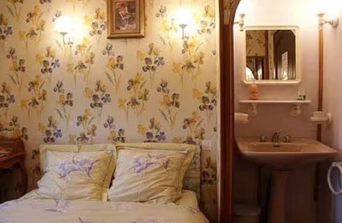 Villars-les-Dombes Bed & Breakfast | Chez Daniel and Zdenka - Géraldine Room
