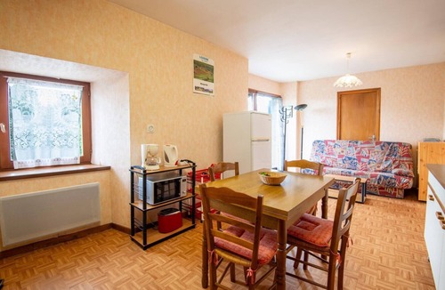Saint-Denis-en-Margeride House | Chez Momo 2/4 persons