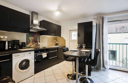 Palaiseau Apartment | Chic apart duplex with parking