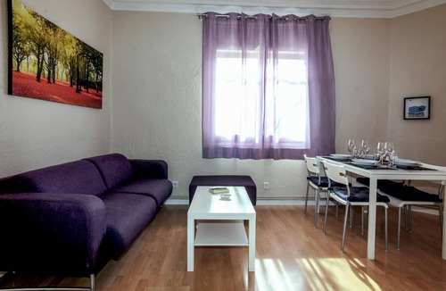 Navas Apartment | CLASSBEDROOM BARCELONA SAGRERA APARTMENT