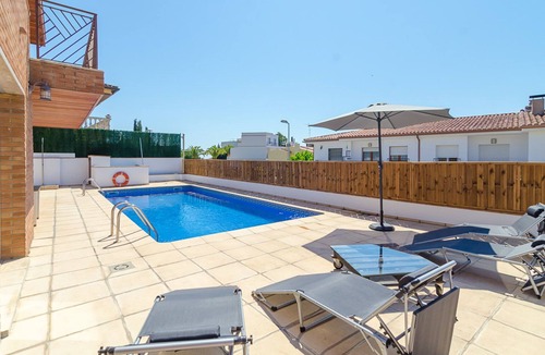 Blanes Villa | Club Villamar - Beautiful villa with private pool located within walking distance to the beach
