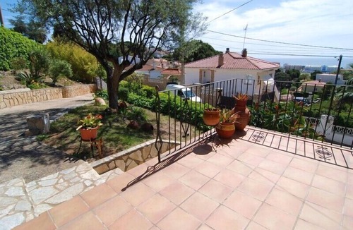 Santa Susanna Villa | Club Villamar - Comfortable villa for 11 people, private pool and BBQ, just 3 min. drive from the.
