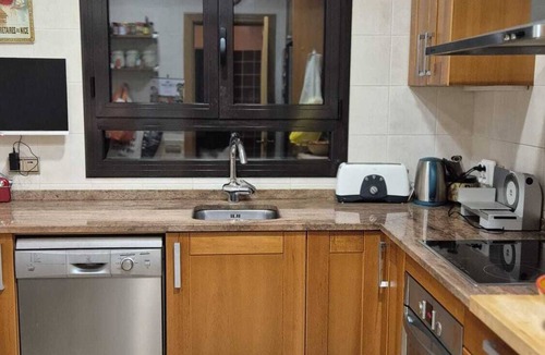 Santa Maria de Palautordera Ski Chalet | Cozy large house with garden and swimming pool in the Montseny