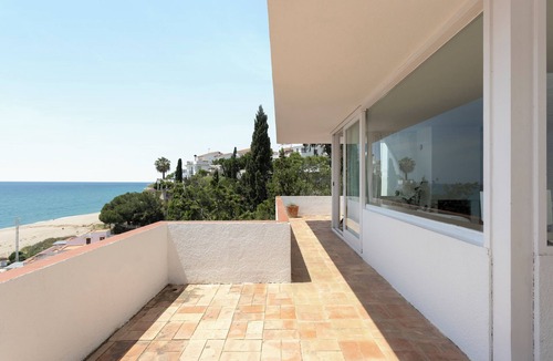Canet de Mar House | Coderch Casa Rovira, sea view with private swimming pool