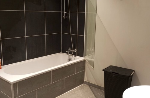 Morlaix Apartment | Come and discover Morlaix Bay! Quiet apartment in the port district.
