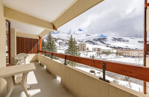 Montgellafrey Apartment | Comfortable studio 6 pax with kitchenette
