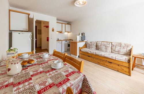 Montgellafrey Apartment | Comfort studio for 4, slopeside, south-facing balcony
