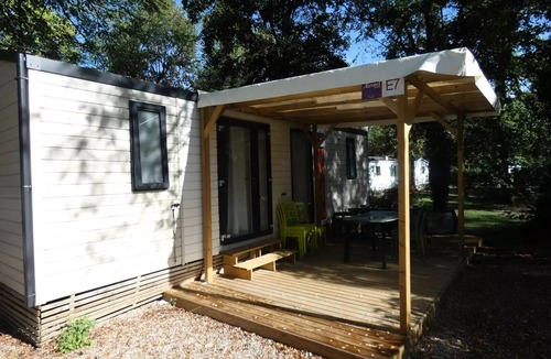 Belmont-Tramonet House | Comfort mobile home with covered terrace (27.50 m²) sleeps 6