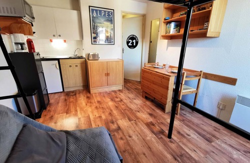 Prapoutel Apartment | Comfortable studio, ski-in ski-out, Belledonne