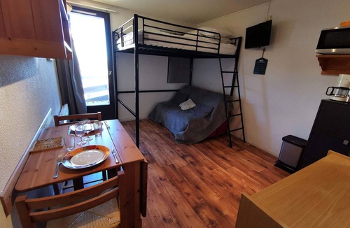 Prapoutel Apartment | Comfortable studio, ski-in ski-out, Belledonne