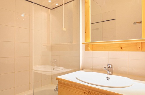 Aussois Apartment | Comfortable 2-room duplex at the slopes with parking