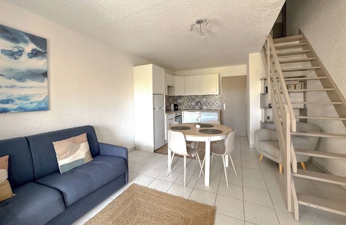 Les Hauts de Canet Resort | Comfortable 2-Bedroom Apartment at Malibu Village – Pools, Nature & Beach