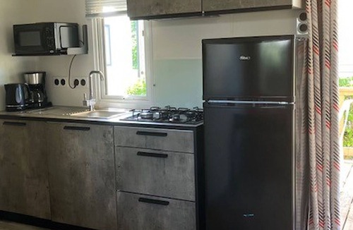 Treguennec House | Comfortable mobile home with terrace in Tréguennec
