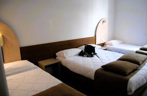 Lourdes Hotel | Comfortable Stay Rooms & Convenient Parking