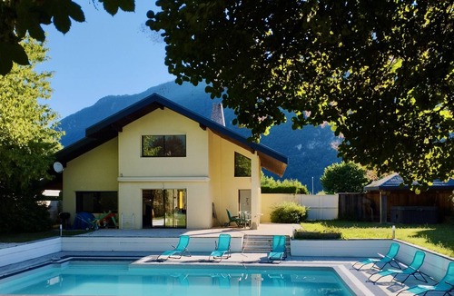 Doussard Villa | Comfortable villa near lake, swimming pool and jacuzzi