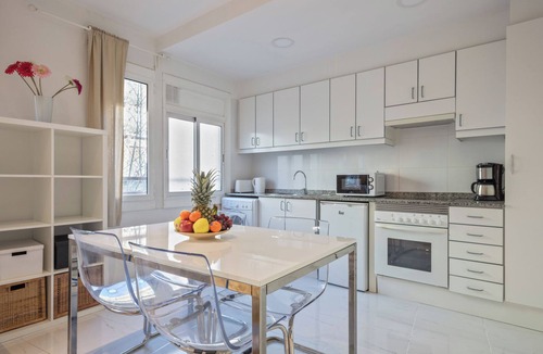 Sant Antoni Apartment | Comtal 31 Apartment