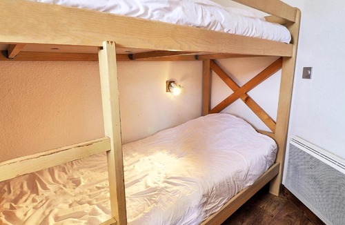 La Perriere Apartment | Confortable 2 Pièces + Cabine, Skis aux Pieds, 5/6 Pers. - FR-1-182A-4