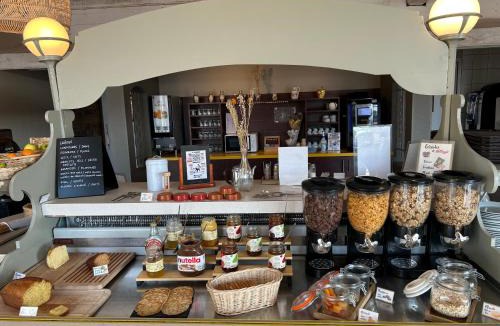 Le Lac Hotel | Contact Hôtel Le Provençal Bordeaux Lac
