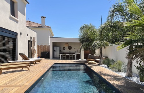 Perols Villa | Contemporary villa next to the beaches