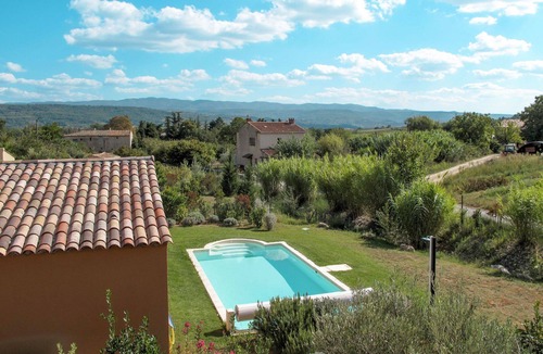 Saint-Saturnin-les-Apt House | Cosy apartment in villa with private pool, WIFI, A/C, TV, terrace, pets allowed, panoramic view