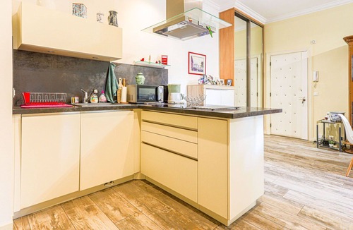 La Madeleine Apartment | Cosy apartment for 4 people with pool, WIFI, TV and terrace