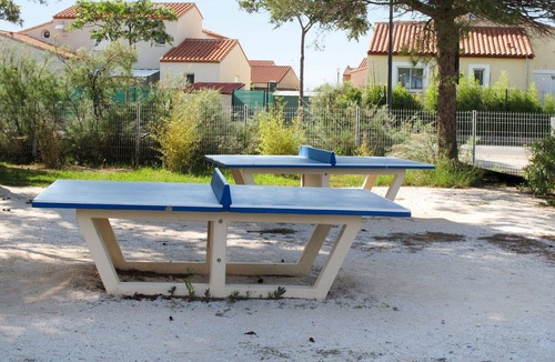 Torreilles House | Cosy apartment in villa for 8 people with pool, A/C, WIFI, TV, patio and pets allowed